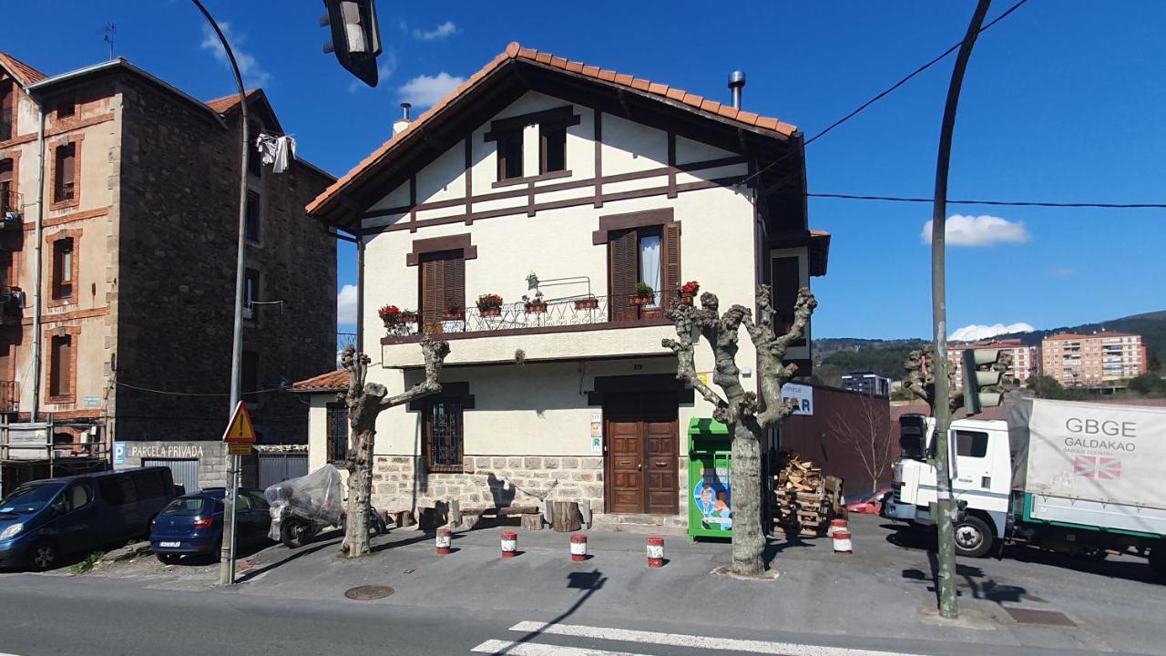 Tuul Etxea, Habitacion En Caserio A 8Km De Bilbao, Bano Compartido Galdakao Exterior photo