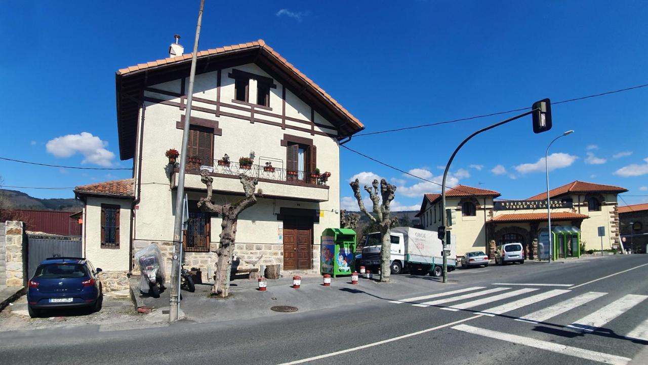 Tuul Etxea, Habitacion En Caserio A 8Km De Bilbao, Bano Compartido Galdakao Exterior photo